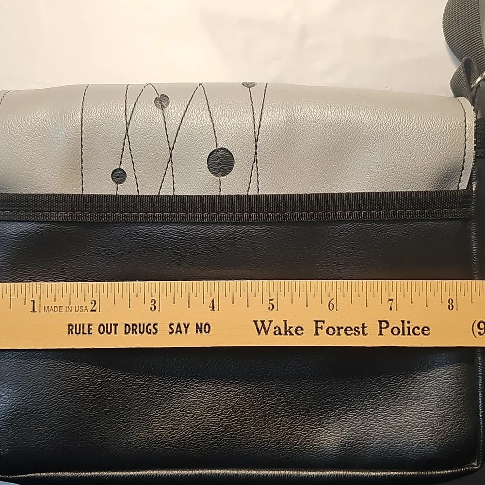 Holly Aiken Dots Women's Shoulder Bag Purse Pocket Book Like New